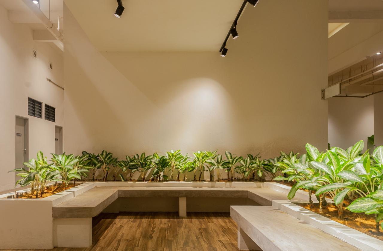 Lazy Traveler'S Suite By D Imperio Homestay George Town Exterior photo